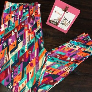NWT LuLaRoe T&C Disney Leggings - Castle/ Snow White theme